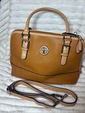 Giani Bernini Saffiano Dome Faux Leather Satchel Bag Handbag -